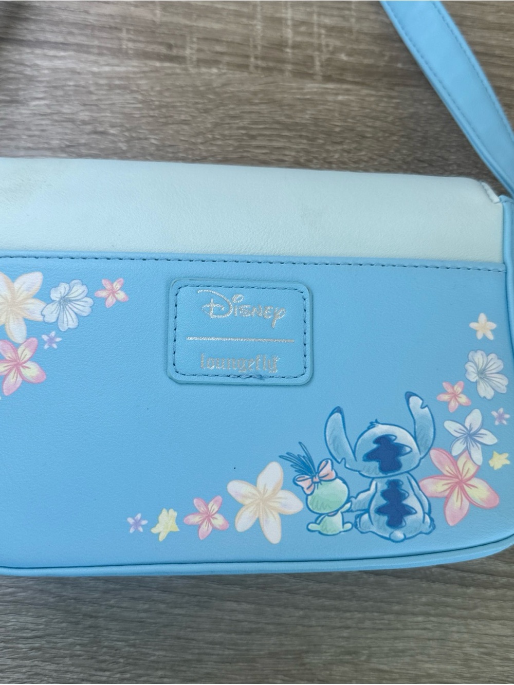 Loungefly Disney Stitch & Scrump Flowers Crossbody Bag - Picture 8 of 10